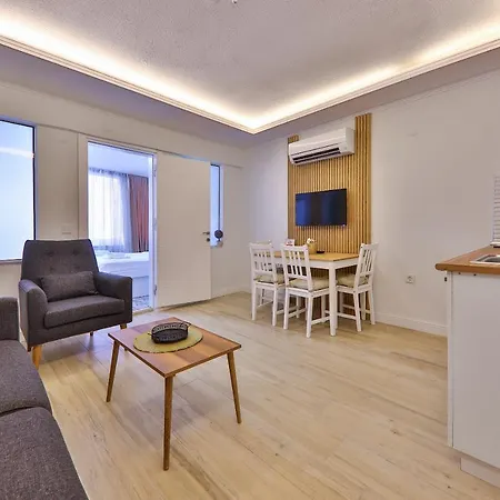 Yaz Aparthotel Kaş