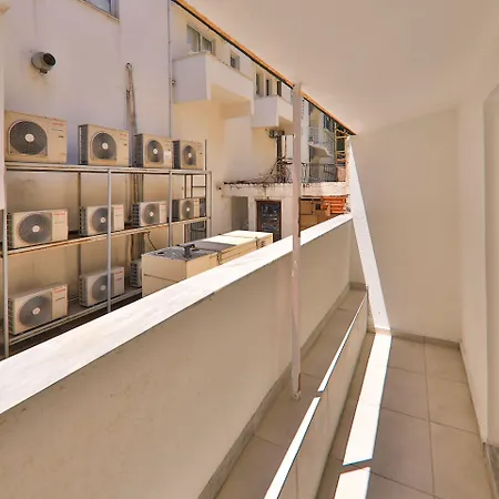 Yaz Aparthotel 4*