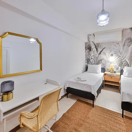 Yaz Aparthotel 4*